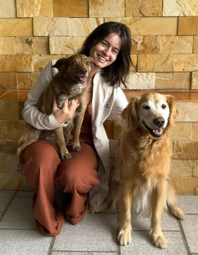 Janaina Silva — veterinária e adestradora do psidebicho